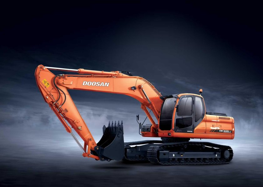 Doosan dx225lca