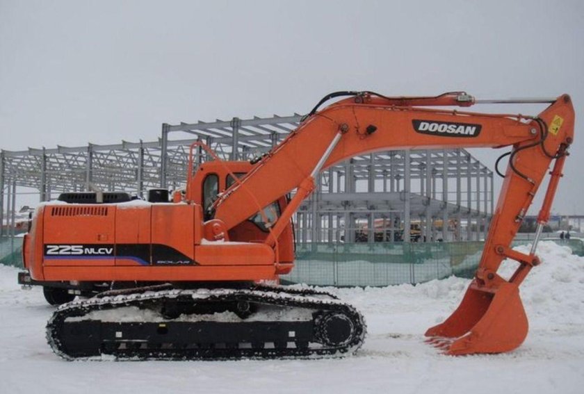 Дусан 225 экскаватор