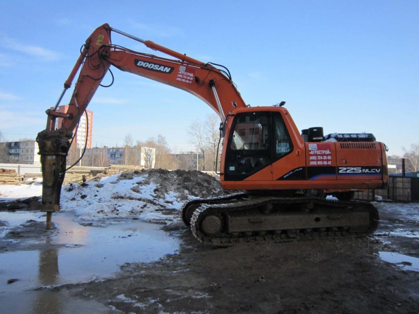Doosan dx225lca