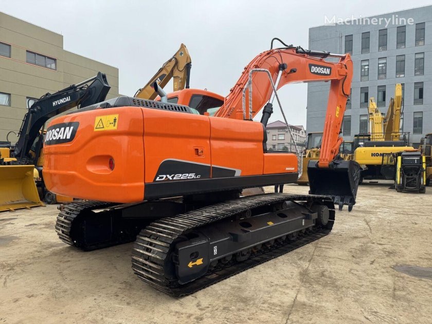 Doosan dx225lca с длинной стрелой