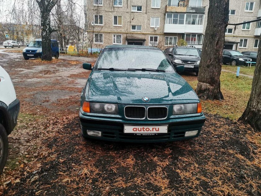 БМВ 3 серии 1992 года
