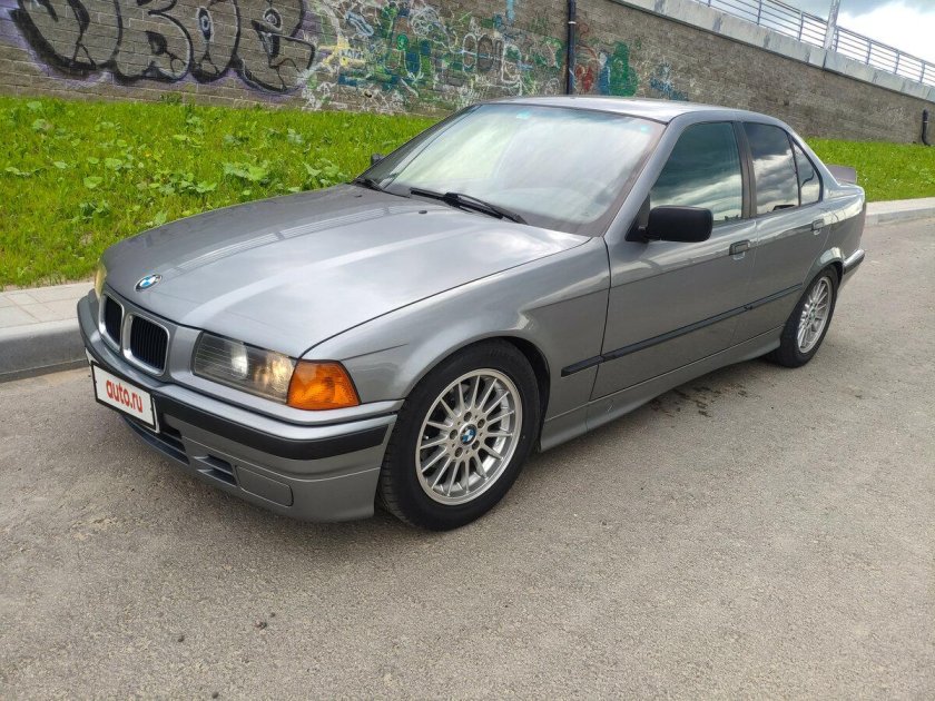 BMW 318 1992
