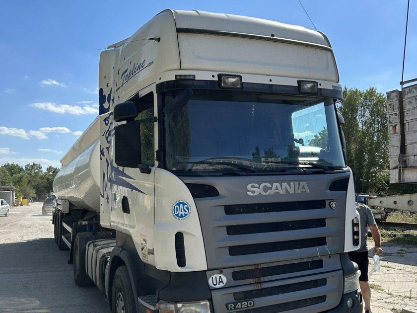 Седельный тягач скания