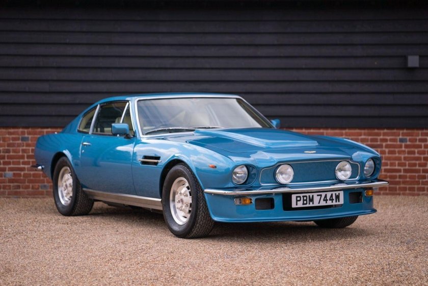 Aston Martin v8 Vantage 1980
