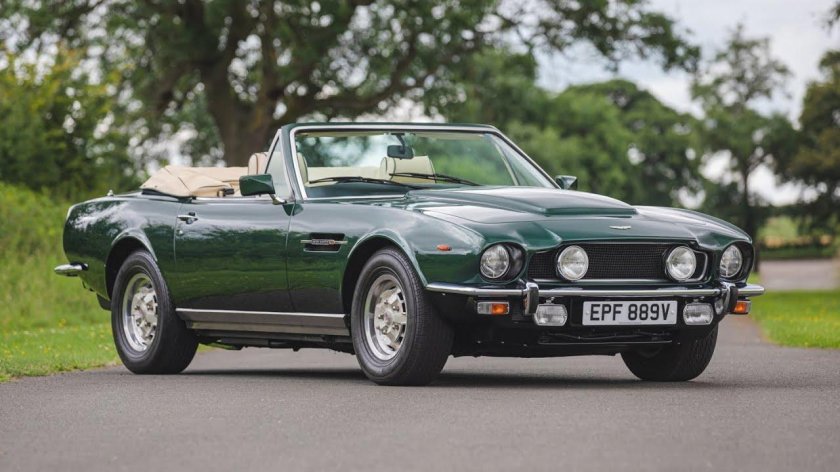 Aston martin v8 volante 1978