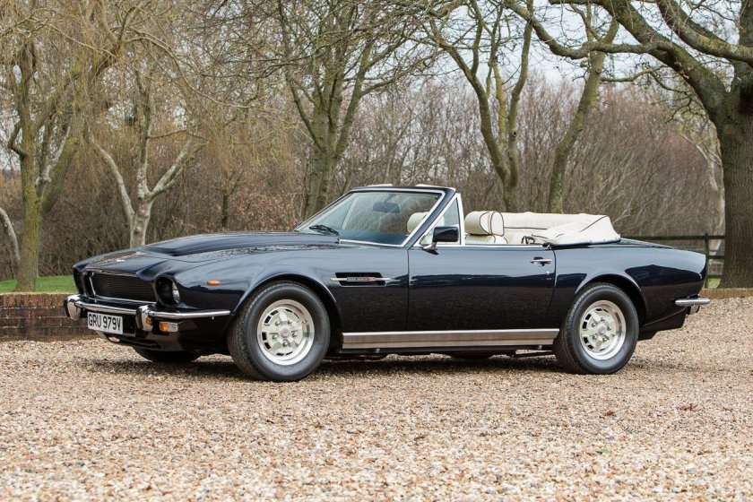 Aston martin v8 1979