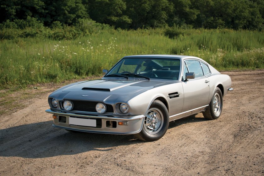 Aston Martin v8 1972