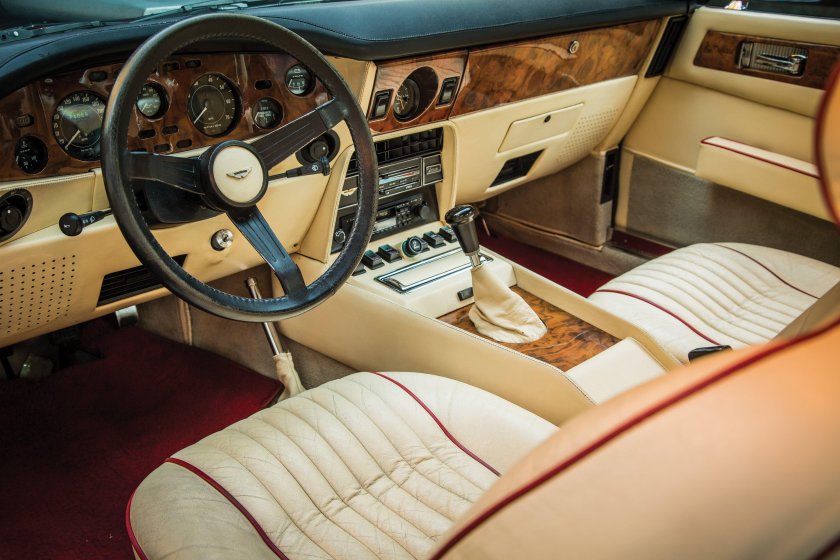 Aston Martin v8 Vantage 1980