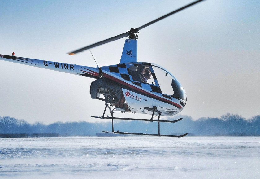 Robinson r22