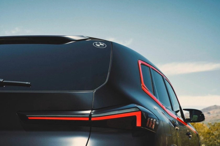 BMW XM Label Red 2023