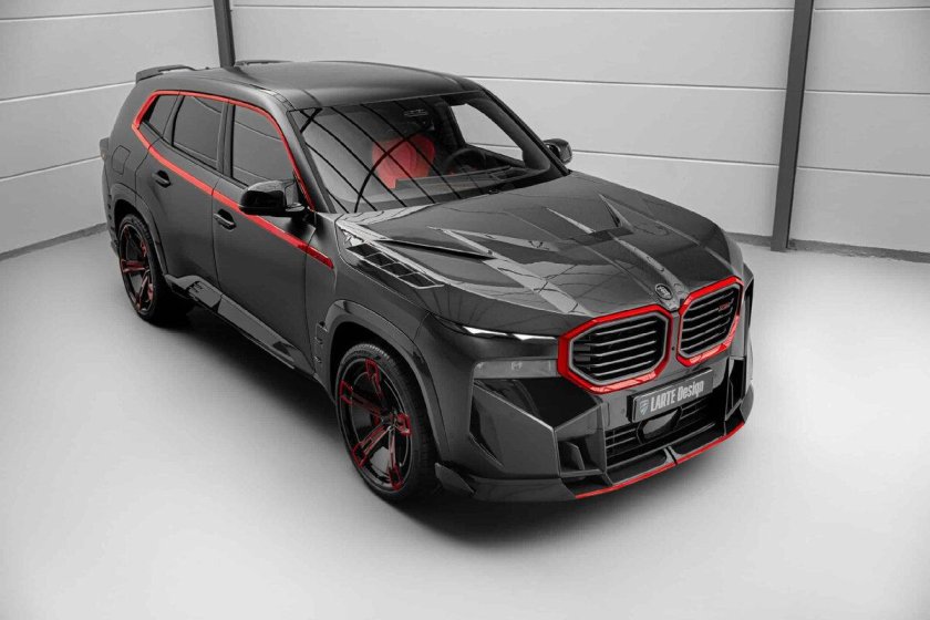 Новый бмв xm 2023