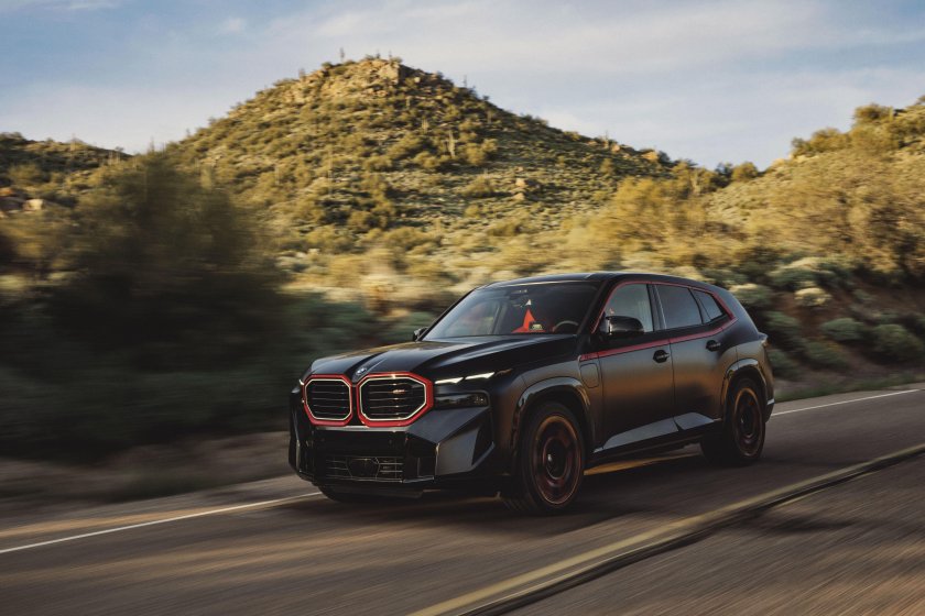 BMW XM 2024
