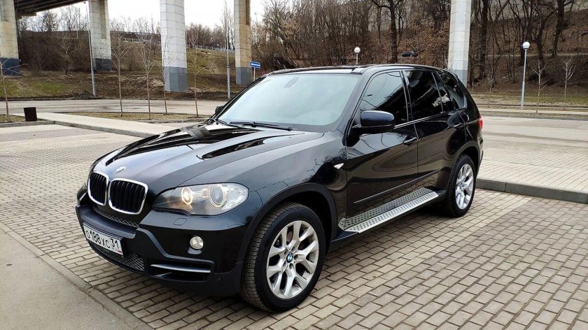 BMW x5 2009 года