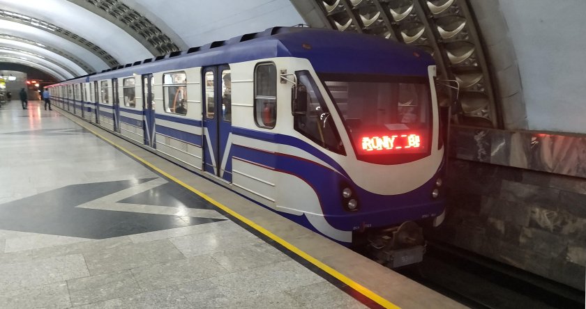Ташкентский метрополитен 81-718