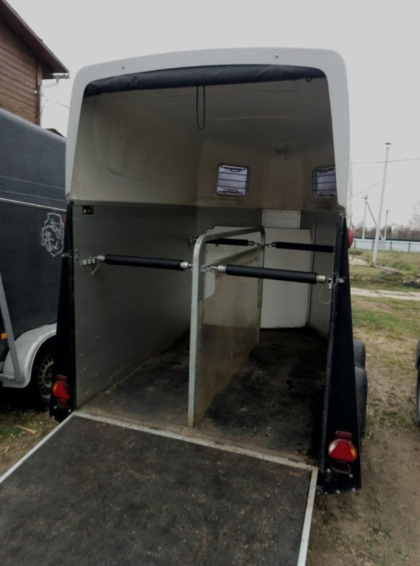 Коневоз 6 местный