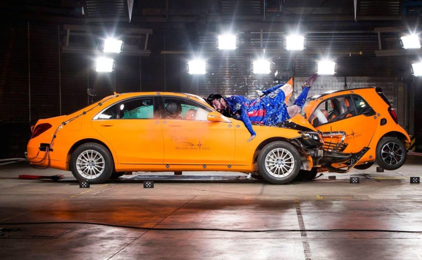 Краш тест смарт Мерседес