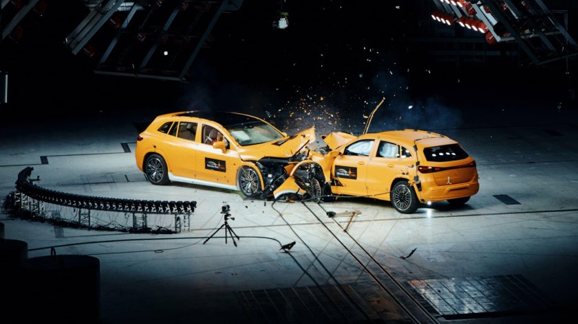 Мерседес краш