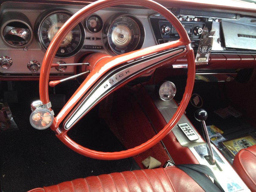 Buick Wildcat 1965 салон