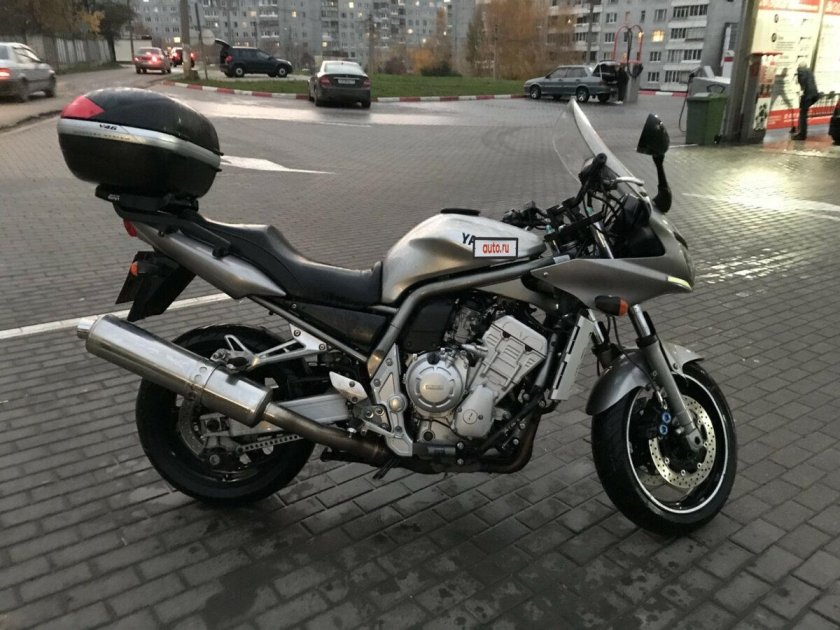Yamaha fzs1000 2001