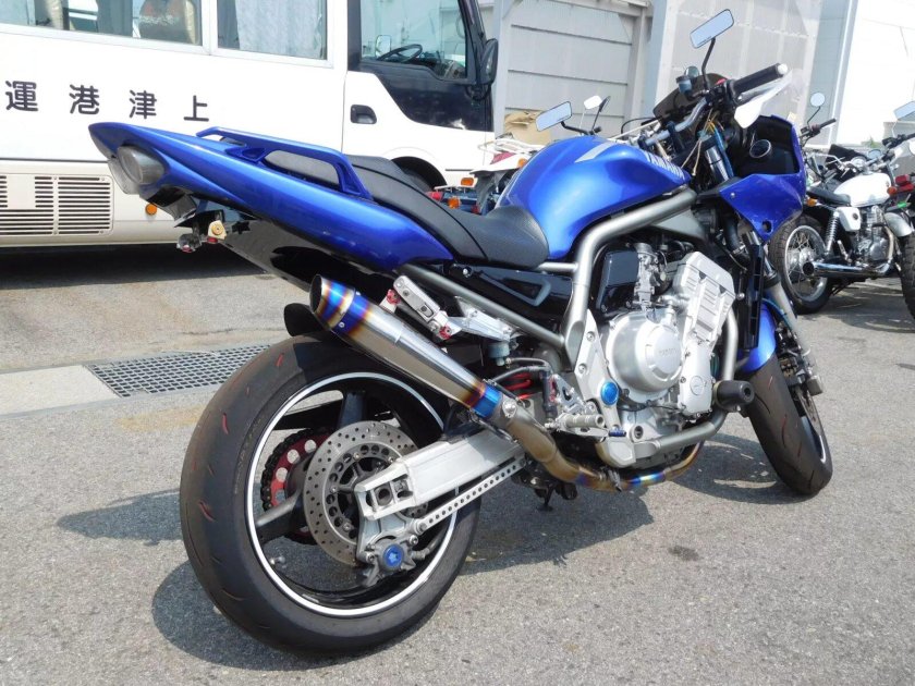 Yamaha FZS 1000