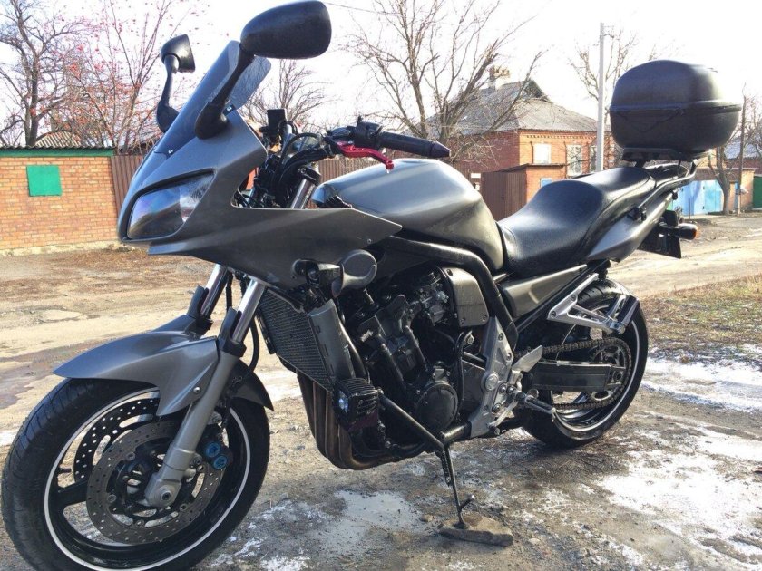 Yamaha fzs1000 fazer