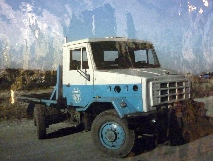 Урал с кабиной ЗИЛ 4331