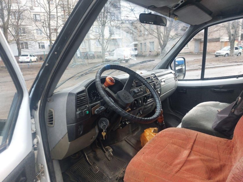 Автомобиль газель