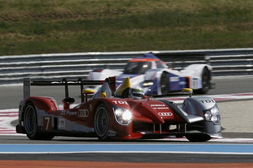 Audi r10 tdi le mans winner