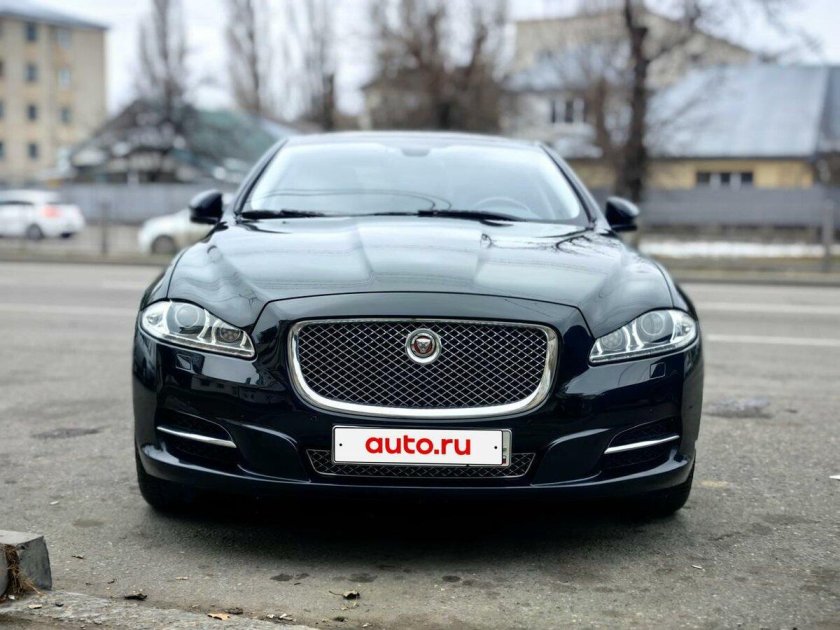 Jaguar xj iv