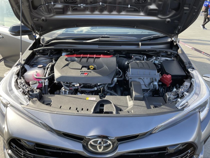 Toyota gr86 под капотом