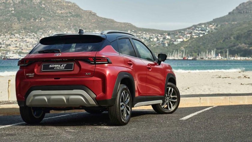 Toyota yaris cross hybrid