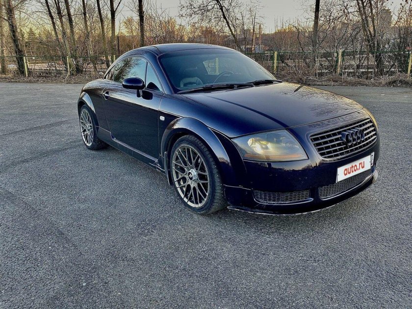 Ауди ТТ 2000 года