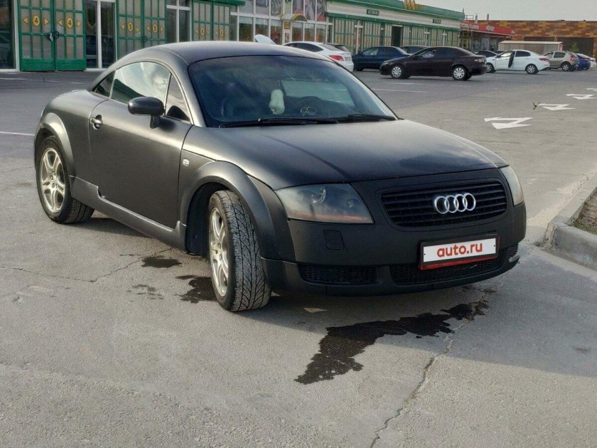 Ауди ТТ 8n черная