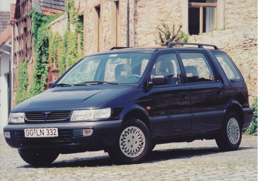 Mitsubishi Space Wagon 1995