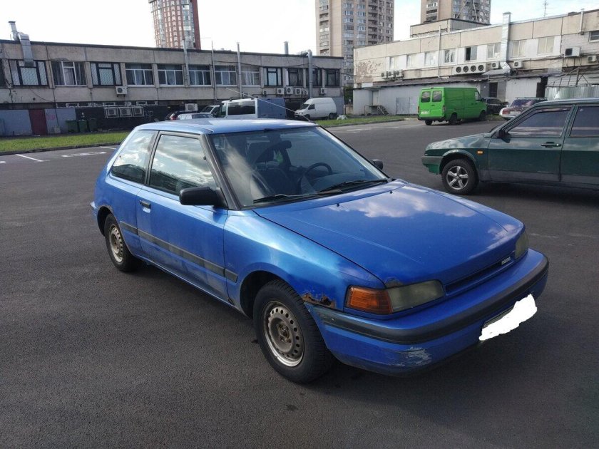 Mazda 323 IV