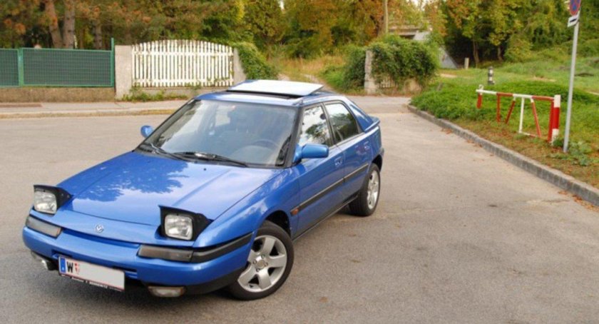 Mazda 323f
