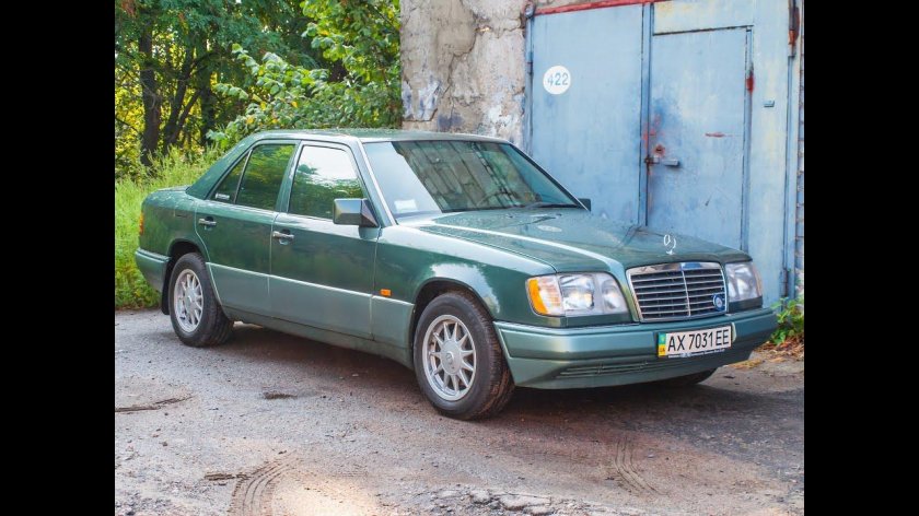 Мерседес 124 зеленый