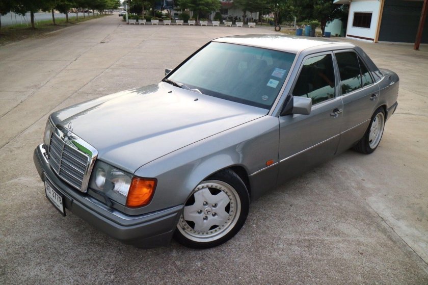 Mercedes w124 e230