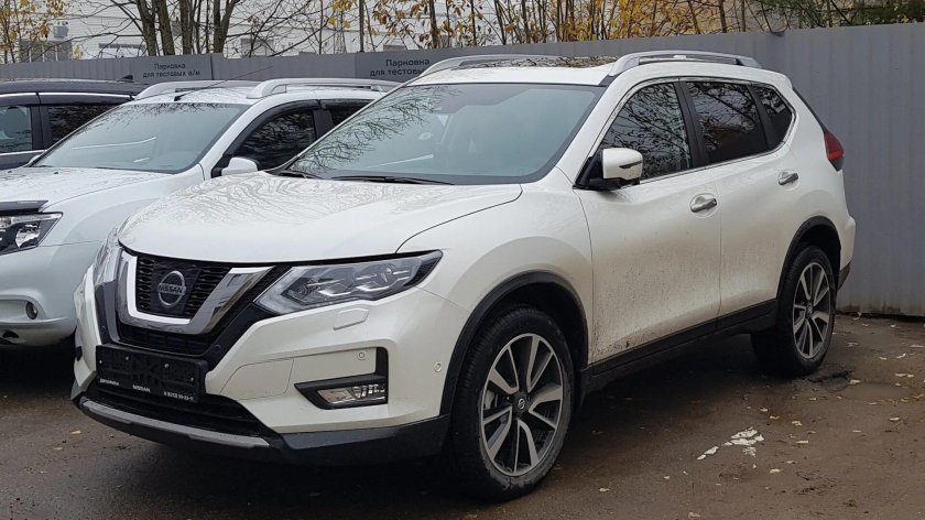 Ниссан х-Трейл белый перламутр
