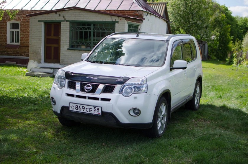 Nissan x-Trail 2013 белый