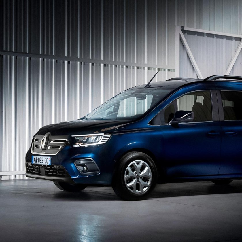 Рено семиместный