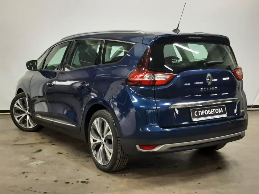 Рено семиместный