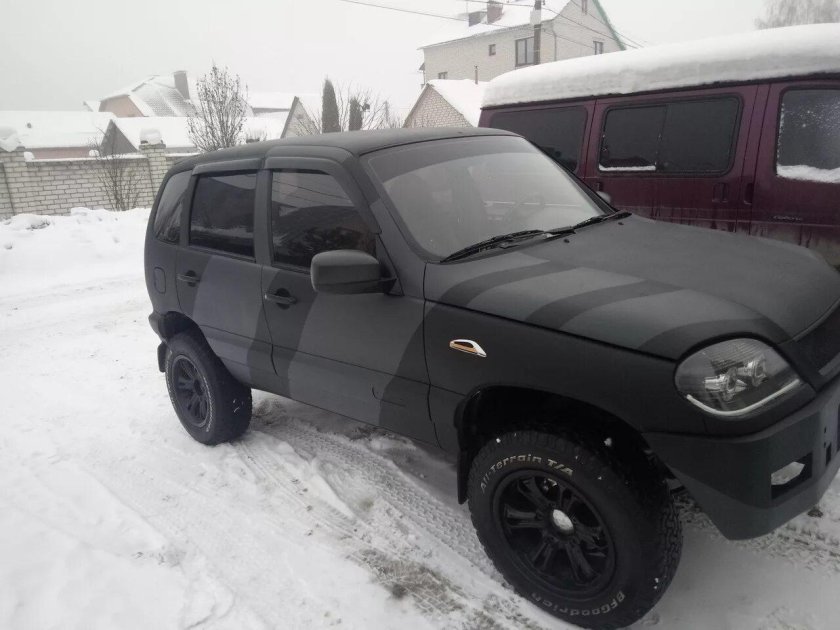 Нива Шевроле Раптор