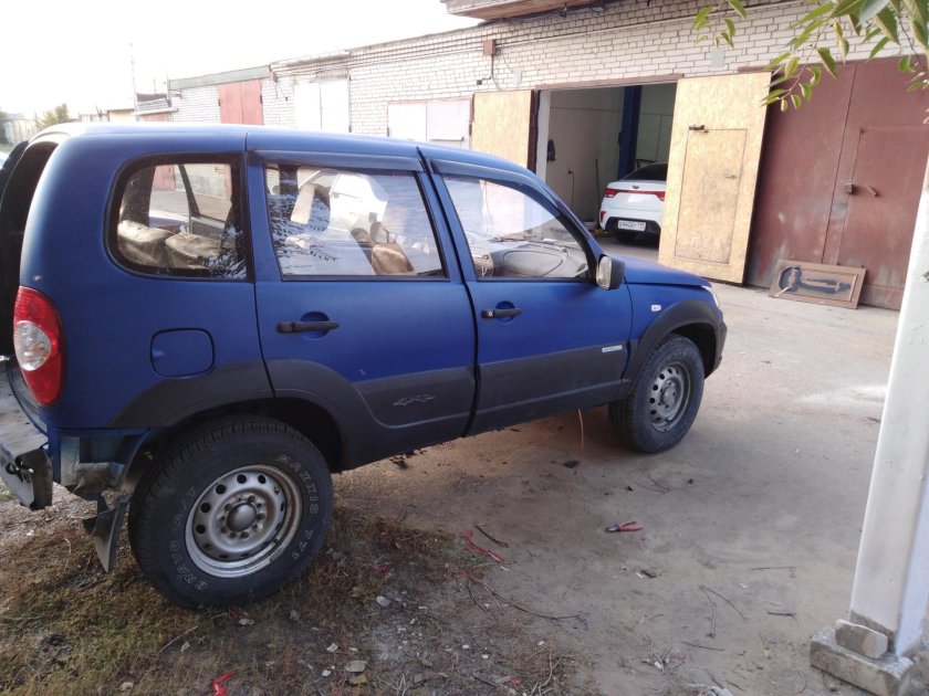 Нива Шевроле Раптор