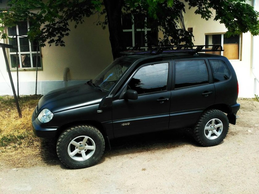 Нива Шевроле Раптор