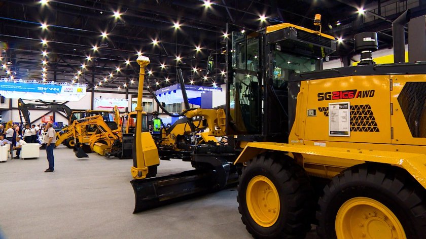 Автогрейдер xcmg