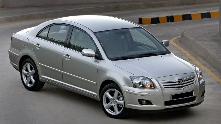 Тойота Авенсис седан 2006