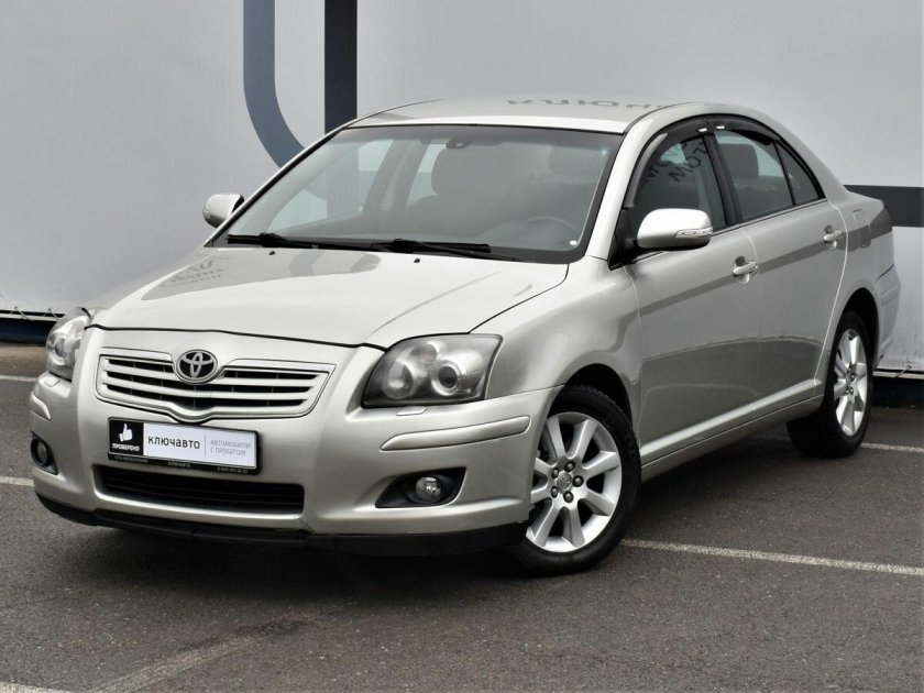 Тойота Авенсис 2007