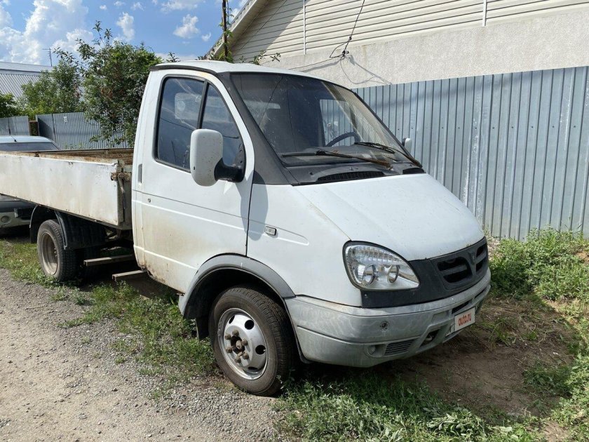 Газ 3302 2003 года