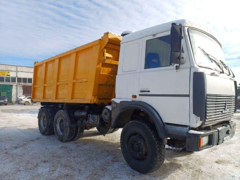 Самосвал маз 5516